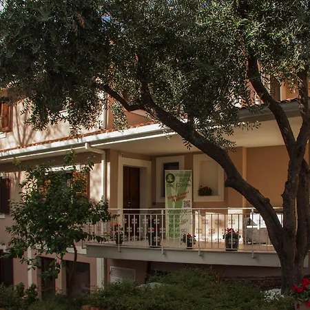 Tramas & Hotel 4*