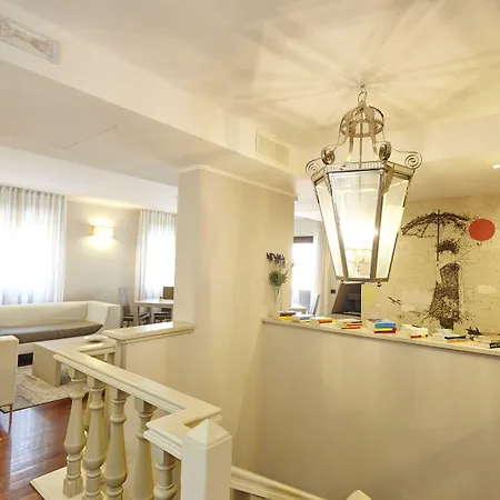 Hotell Tramas & 4*