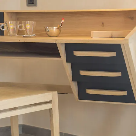 Tramas & Όλμπια